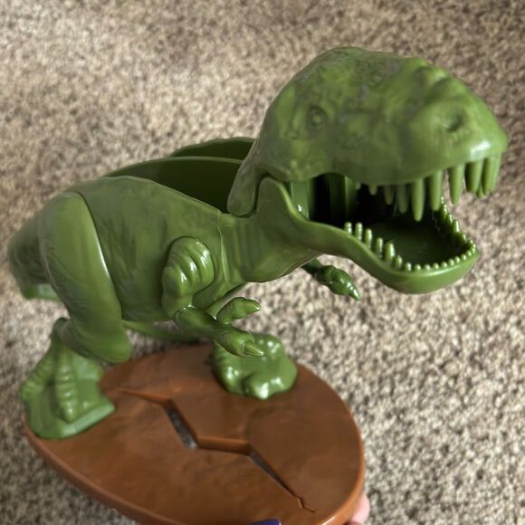 Barbuzzo Tacosaurus Rex T-Rex Child's Dinosaur Taco Holder Tyannosaurus 7"H x12W - Picture 1 of 6